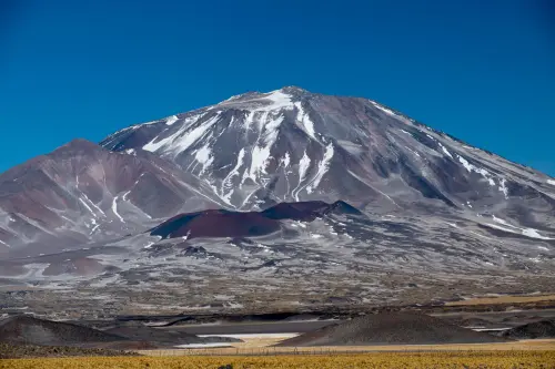 Il vulcano più alto del mondo non è dove pensi